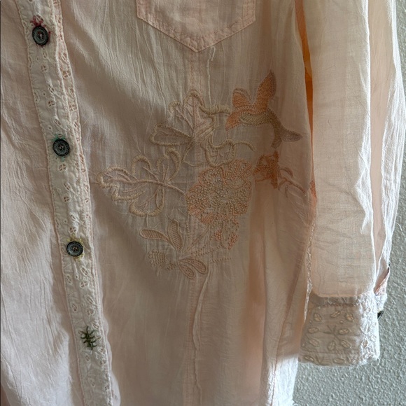 Mur Mur Button Up Shirt - Picture 2 of 3